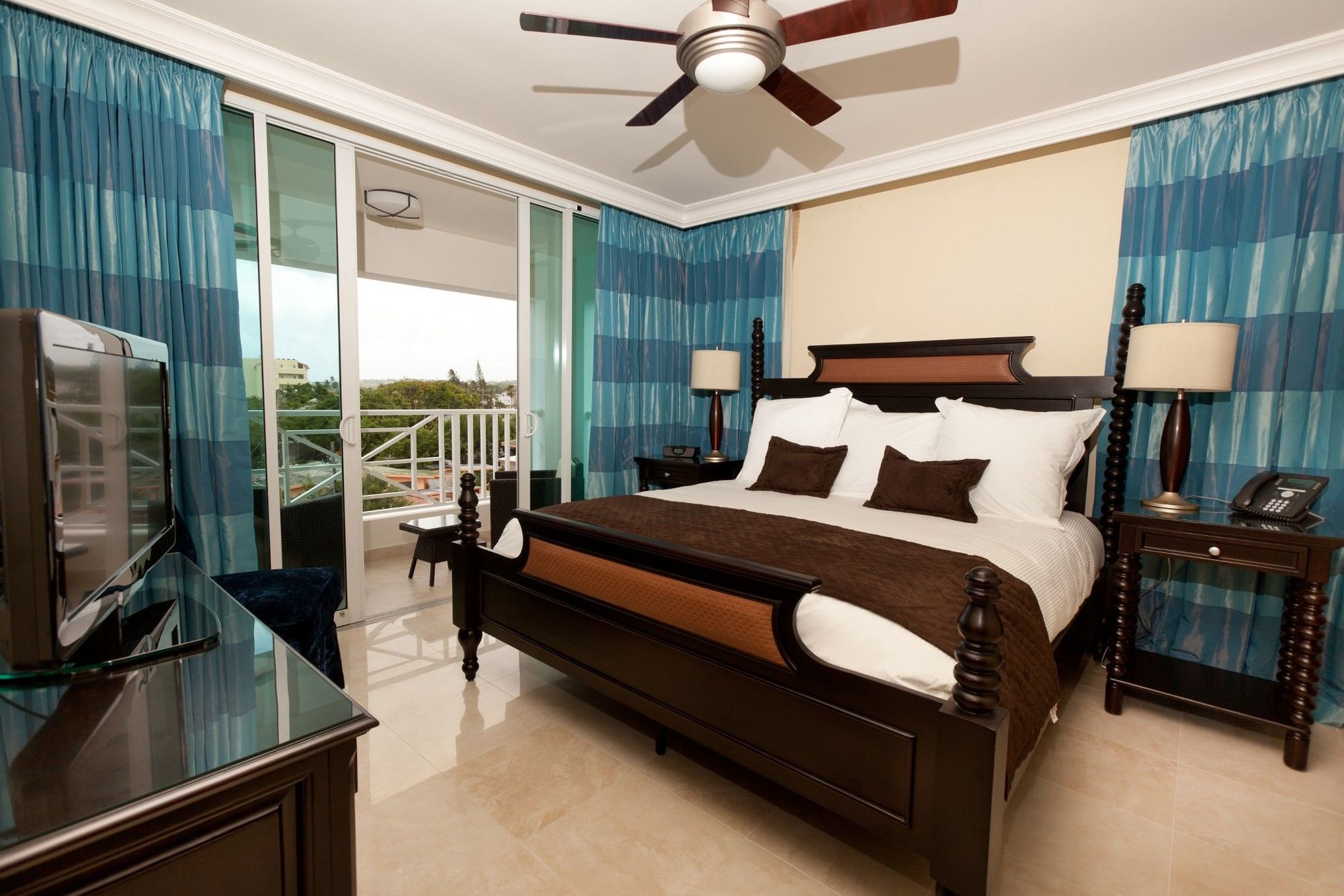 Ocean Two Resort - Breakfast Included By Ocean Hotels Saint Lawrence Gap Δωμάτιο φωτογραφία